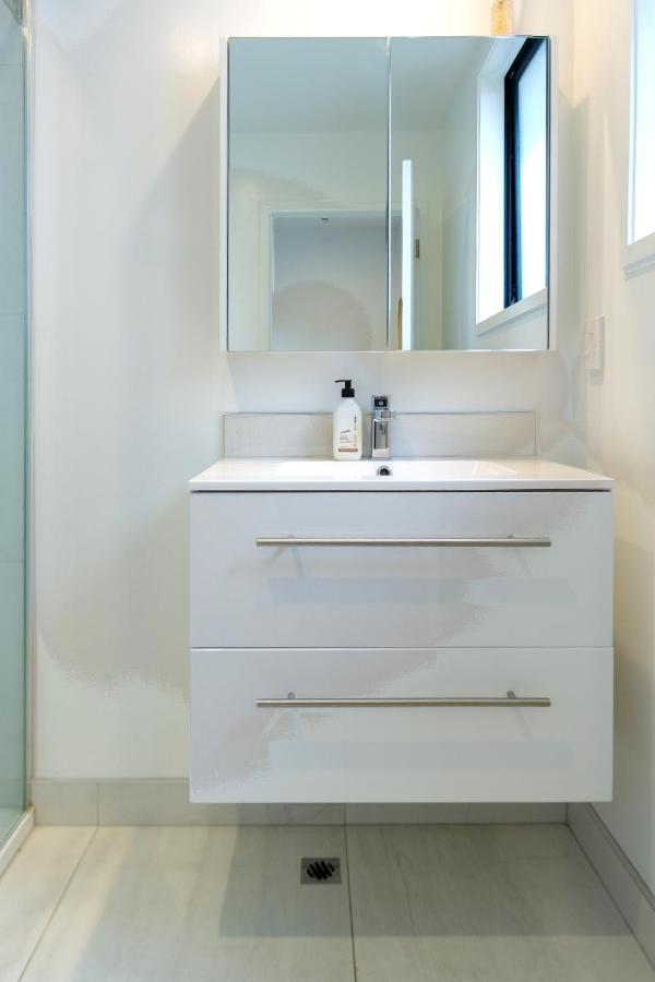 1 Bedroom Central City Escape Christchurch Exterior foto
